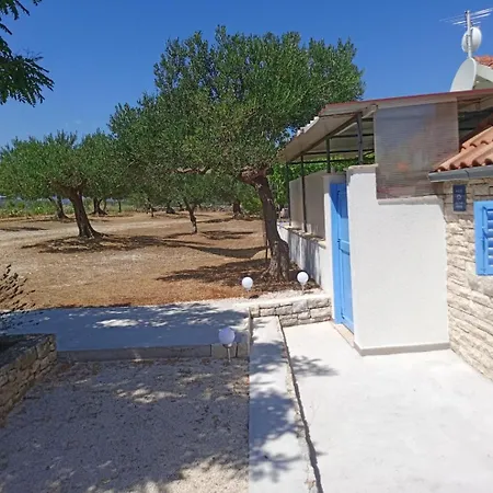 Tatil Evi Holiday Mary - With Pool Postira